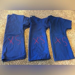 XS medical scrubs